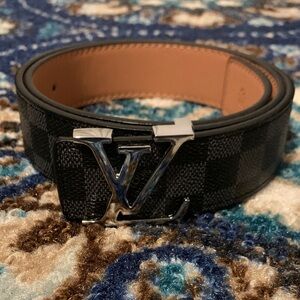 Louis Vuitton Black and Gray Checkered Belt